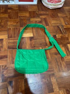 (Category: ) located in . Submitted by revibed (Listing ID 1359852114, Image 1). Description: .