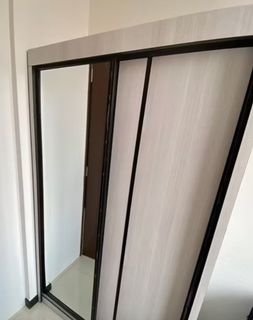(Category: ) located in . Submitted by furnituresalestore (Listing ID 1359938939, Image 1). Description: .