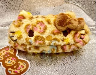 Japan Hello Kitty Leopard Print Fuzzy Pouch (Purchased in Japan)64231875598081110