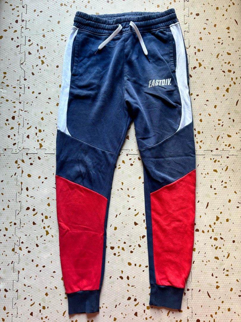 H&M Jogger Pants (Category: Joggers) located in Binan City. Submitted by agent_aaron (Listing ID 1359957272, Image 2). Description: Size: M Dimes: 30"W x 40"L.