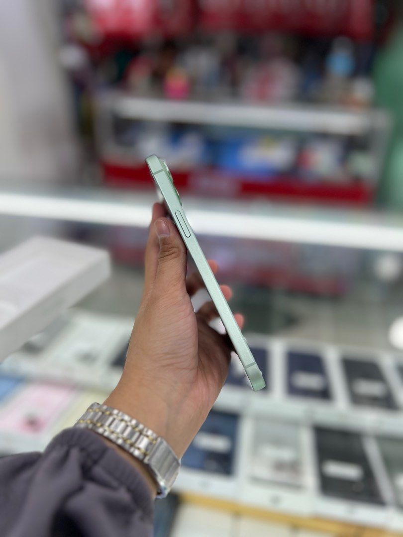 iPhone 15 Plus 256gb 95%bh Globelock NTC Variant No Issue (Category: iPhone 15 Series) located in San Juan City. Submitted by aynaagadgets (Listing ID 1359981363, Image 3). Description: FOR SALE | TRADE / SWAP PASS SA MGA SCAMMERS / THIRD PARTY (RFS: Buy and Sell) IPHONE 15 PLUS 256GB GLOBELOCK (may isang konteng dent) ⬇️DETAILS⬇️ •256 GB (Other storage is also available) •Globelock (Other Variant is still available but price may vary) •Green (Ot