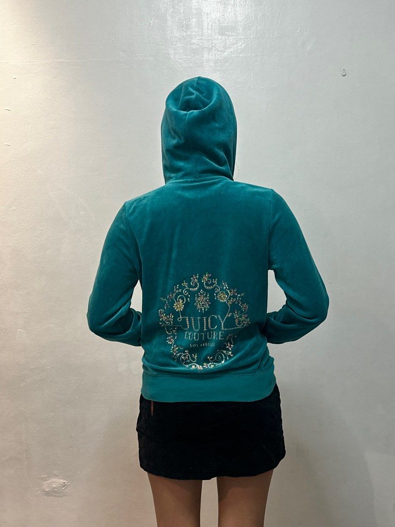 Juicy Couture Velvet Jacket with tags (Category: Coats, Jackets and Outerwear) located in Quezon City. Submitted by charief (Listing ID 1359916663, Image 2). Description: .