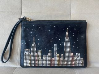 （分類：）位於 。 由 rebekahdv 提交（商品編號 1359866668，圖片 1）。簡介： 。