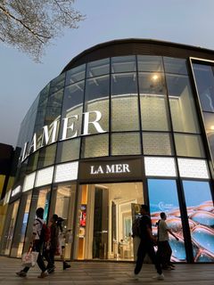 （分類：）位於 。 由 danielleyau928 提交（商品編號 1359968601，圖片 1）。簡介： 。