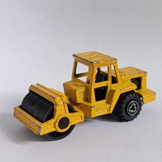 MAJORETTE diecast construction trucks scale 1/87 set