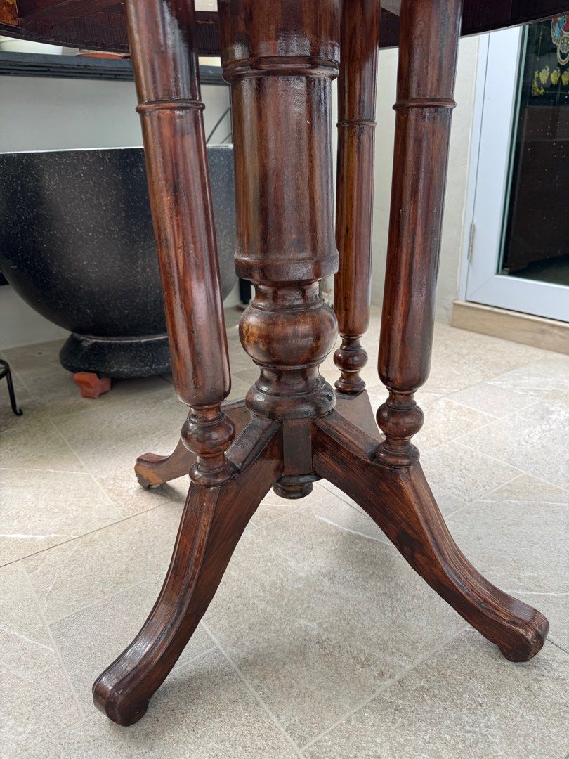 Marble table (Category: Tables & Sets) located in Singapore. Submitted by sun_shine26 (Listing ID 1359901142, Image 2). Description: Self collect at Bishan. Arrange own pick up Price negotiable Height is 77cm The diameter is 93cm .