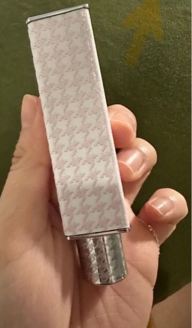 Miss Dior Blooming Bouquet Solid perfume BN (Category: Fragrance & Deodorants) located in Taguig. Submitted by jennifer_sells (Listing ID 1359965297, Image 2). Description: Fixed price Buyer to arrange pickup.