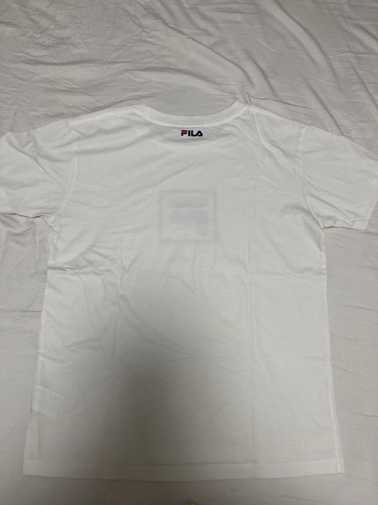 original fila logo white tee (Category: Shirts) located in Quezon City. Submitted by squidsells (Listing ID 1360007191, Image 2). Description: size: m mop: gcash/maya/bpi mod: same day delivery or j&t.
