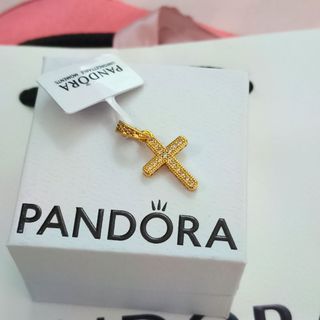 Pandora Collier gold cross necklace pendant and bracelet charm in gold cross