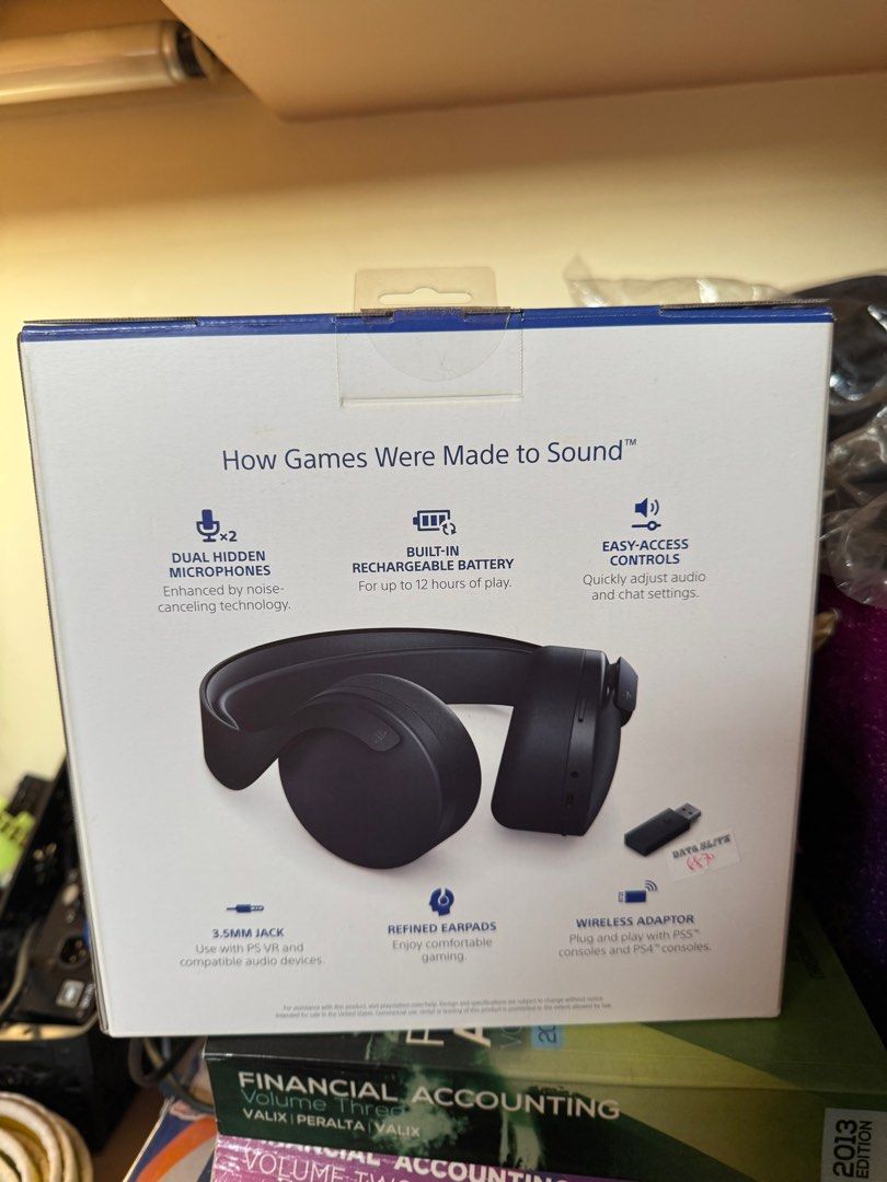 Pulse 3d headset (Category: Headphones & Headsets) located in Manila. Submitted by manila-ph (Listing ID 1359954030, Image 2). Description: Pulse 3D headset 10/10 condition SM Manila or LAs Pinas Used 4x.