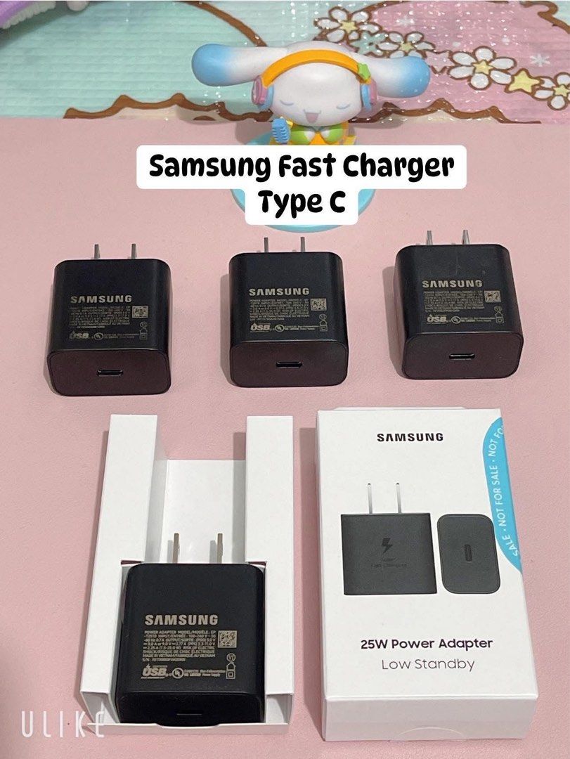 Samsung Fast charger Type C original (Category: Chargers & Cables) located in Angeles City. Submitted by kinadi051390 (Listing ID 1359988219, Image 1). Description: With box 800 bnew 600 eqch used.