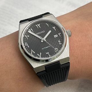 (Category: ) located in . Submitted by atwatchmods (Listing ID 1359976502, Image 1). Description: .