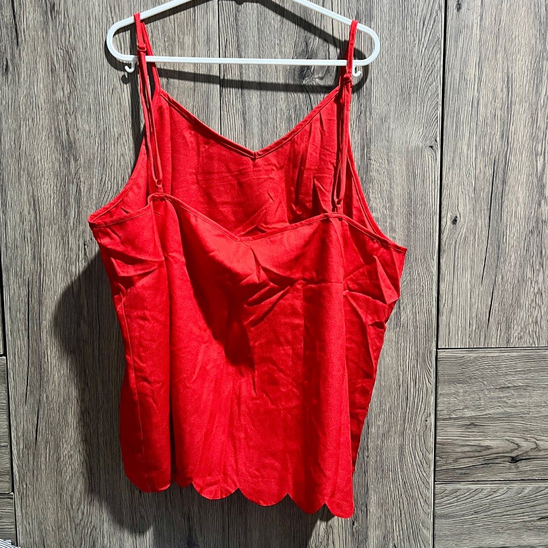 Shein Curve Red Top - 1XL (Category: Blouses) located in Marikina City. Submitted by maya.declutters (Listing ID 1359899813, Image 3). Description: - Shein Curve - 1XL on tag PERSONAL ITEMS / NOT FROM UKAY MOP: GCash / Bank Transfer Delivery: - Lalamove (7PM onwards) - J&T - Shipping fee will be shouldered by the buyer Can also do meetups around Marikina for purchases P1000 & up 🙂.