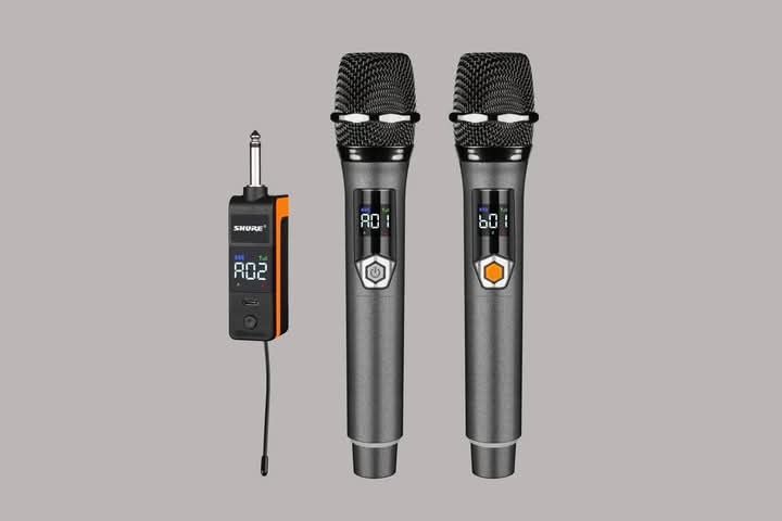 Shure sm 819 rechargable (Category: Microphones) located in Manila. Submitted by saguittarian06 (Listing ID 1359891564, Image 2). Description: SHURE SM-819 Rechargeable Professional Digital Dual Wireless Microphone🔥🔥🔥 .