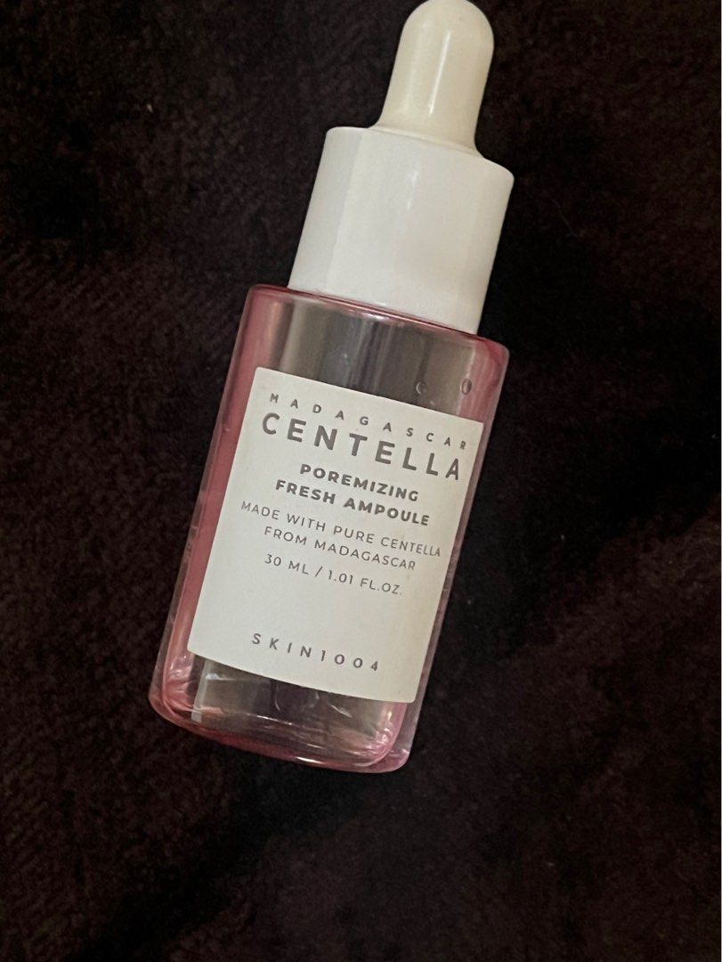 skin1004 poremizing fresh ampoule (Category: Face Care) located in Tuguegarao City. Submitted by noellestyles (Listing ID 1359937820, Image 2). Description: skin1004 poremizing fresh ampoule (30ml) used 4-5x only. rest assured that the product was hygienically used! 🤗🩷 authenticity guaranteed! 💯🧴 around 70% more left selling it for only ₱100! (orig price was ₱300+ 🥲) rfs: decluttering .