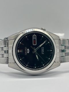 (Category: ) located in . Submitted by ald_timepieces (Listing ID 1359861870, Image 1). Description: .