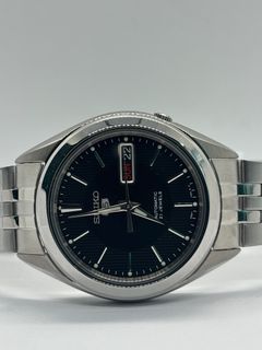 (Category: ) located in . Submitted by ald_timepieces (Listing ID 1359861451, Image 1). Description: .