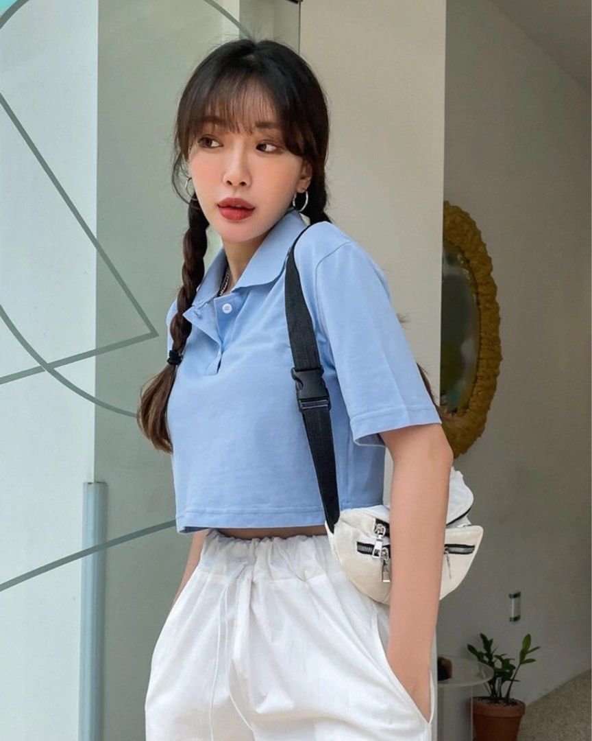 Solid button front crop tee blue (Category: Blouses) located in Singapore. Submitted by landowecanbeworldchamp (Listing ID 1359923005, Image 3). Description: DAZY size M Crop polo tee Polo T shirt .