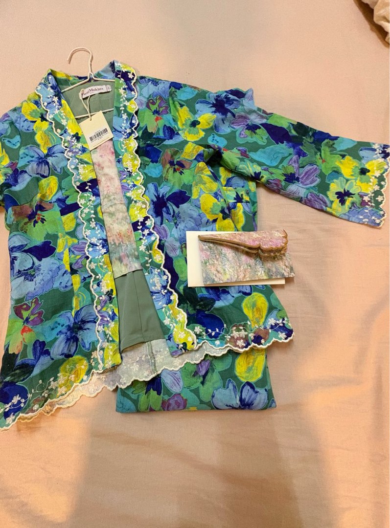 SOUL Organza Kebaya Set in Paradise main image 0