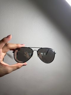 Sunnies Shades in Taylor