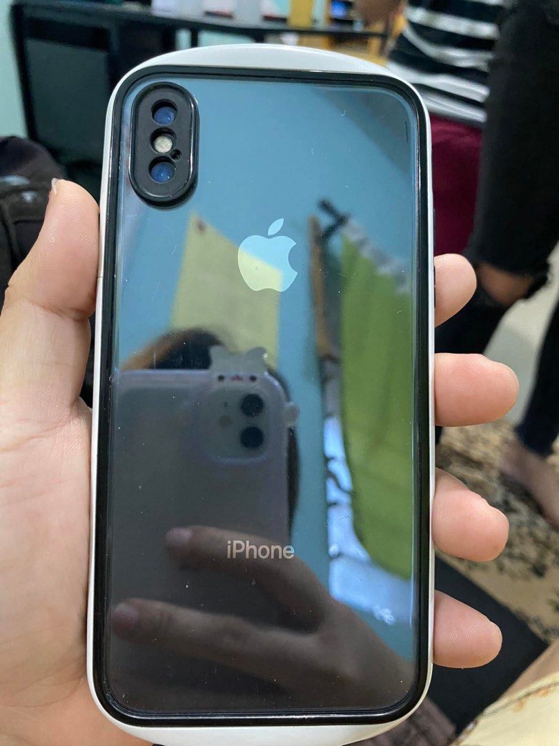 SWAP my 2 units!! Iphone 11 and X (Category: iPhone 11 Series) located in Quezon City. Submitted by dhimplesebro24 (Listing ID 1359979237, Image 3). Description: For SWAP 2 Iphone units po to Iphone 14 pataas ✅ 2 units ‼️willing pa to add konting CASH!! IPHONE 11 128GB (White) - No Issue!!! - IOS version 18.3.1 - Factory Unlocked (Openline) - All Working - Working iCloud, Face ID & True Tone - No History of Repair - From Globe (includes original 