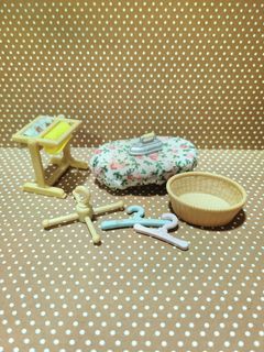 Sylvanian Families Ironing set