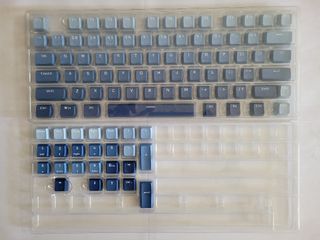 （分類：）位於 。 由 zespy2683 提交（商品編號 1360178985，圖片 1）。簡介： 。