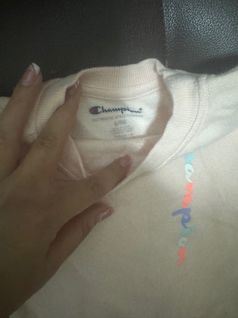 Authentic champion 6-9 months girl (Category: Babies & Kids Fashion) located in Makati City. Submitted by 86jan (Listing ID 1360188029, Image 2). Description: Original champion Note: need was may dumi.