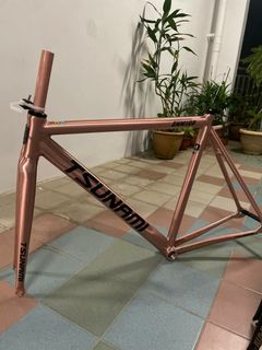 (Category: ) located in . Submitted by bikehorizon (Listing ID 1360209108, Image 1). Description: .