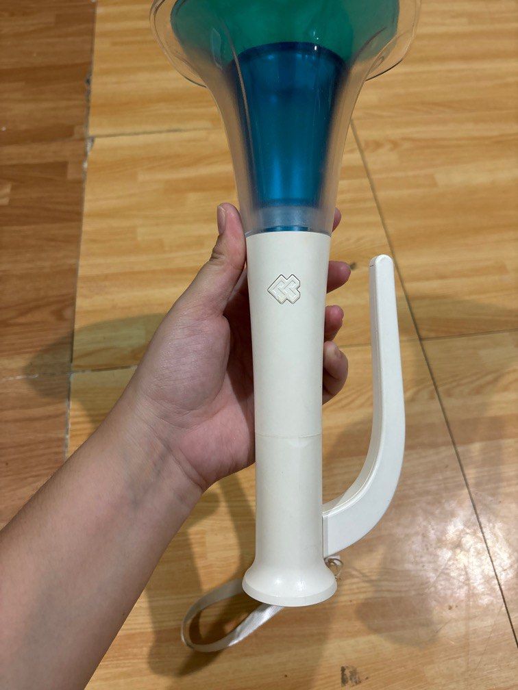 BTOB lightstick V2 (With album freebies!!) (Category: K-Wave Merchandise) located in Taguig. Submitted by common.closet (Listing ID 1360211134, Image 3). Description: BTOB LIGHTSTICK VERSION 2 - has some discoloration - has chrome ilhoon sticker - working batteries - includes FREE This is Us album & Big Wave (Ilhoon solo) album.