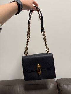 （分類：）位於 。 由 tung9015 提交（商品編號 1360155823，圖片 1）。簡介： 。