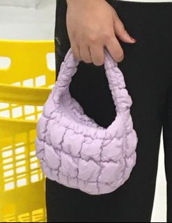 (Category: ) located in . Submitted by hypedclothing (Listing ID 1360197453, Image 1). Description: .