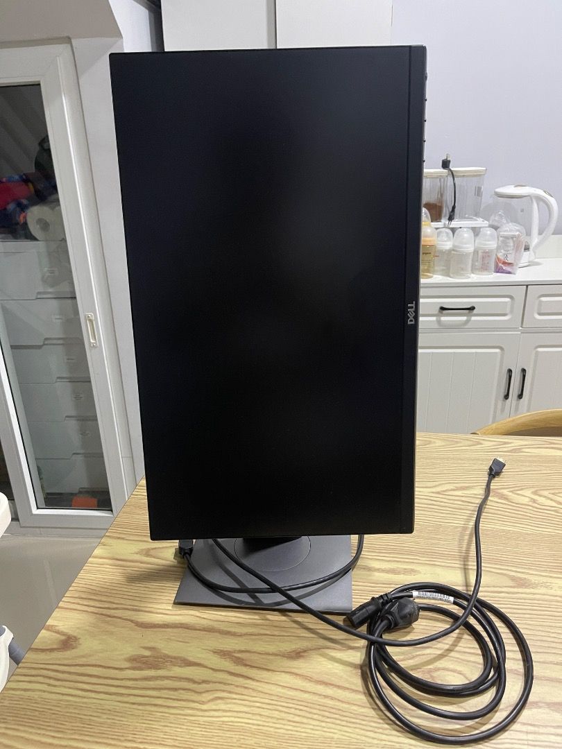 Dell 22-inch External Monitot (Category: Monitor Screens) located in Manila. Submitted by trishavals (Listing ID 1360117333, Image 2). Description: DELL monitor good as new (no box) - 22-inch - frameless - Dual flip (supports 90-degree angle) Can do meetups in Fairview, QC or shipping Price is negotiable for sure takers!.