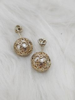 (Category: ) located in . Submitted by shoppingwith_initrah (Listing ID 1360207860, Image 1). Description: .