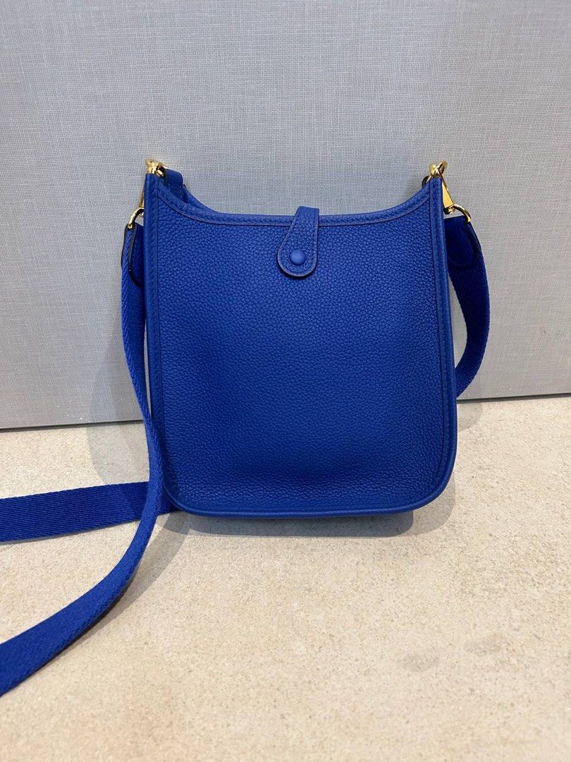 Hermes Evelyn TPM (Category: Luxury Bags & Wallets) located in Makati City. Submitted by pao0119 (Listing ID 1360063847, Image 3). Description: Selling Hermes Evelyn TPM US bought Hermes Store Stamp U 2022 Perfect Condition 10/10 Complete inclusions RFS: not a fan of color Selling for 155k slight neg.