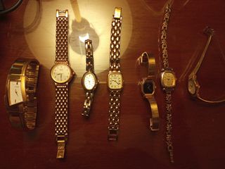 (Category: ) located in . Submitted by singapore_watch_museum (Listing ID 1360215690, Image 1). Description: .