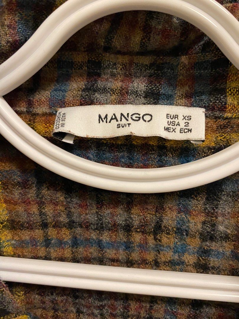 Mango plaid crop button-down (Category: Blouses) located in Quezon City. Submitted by abby11.12a (Listing ID 1360144273, Image 2). Description: Love the colors but hardly wore it because it’s a little warm With accent tie-front ribbon at the end.