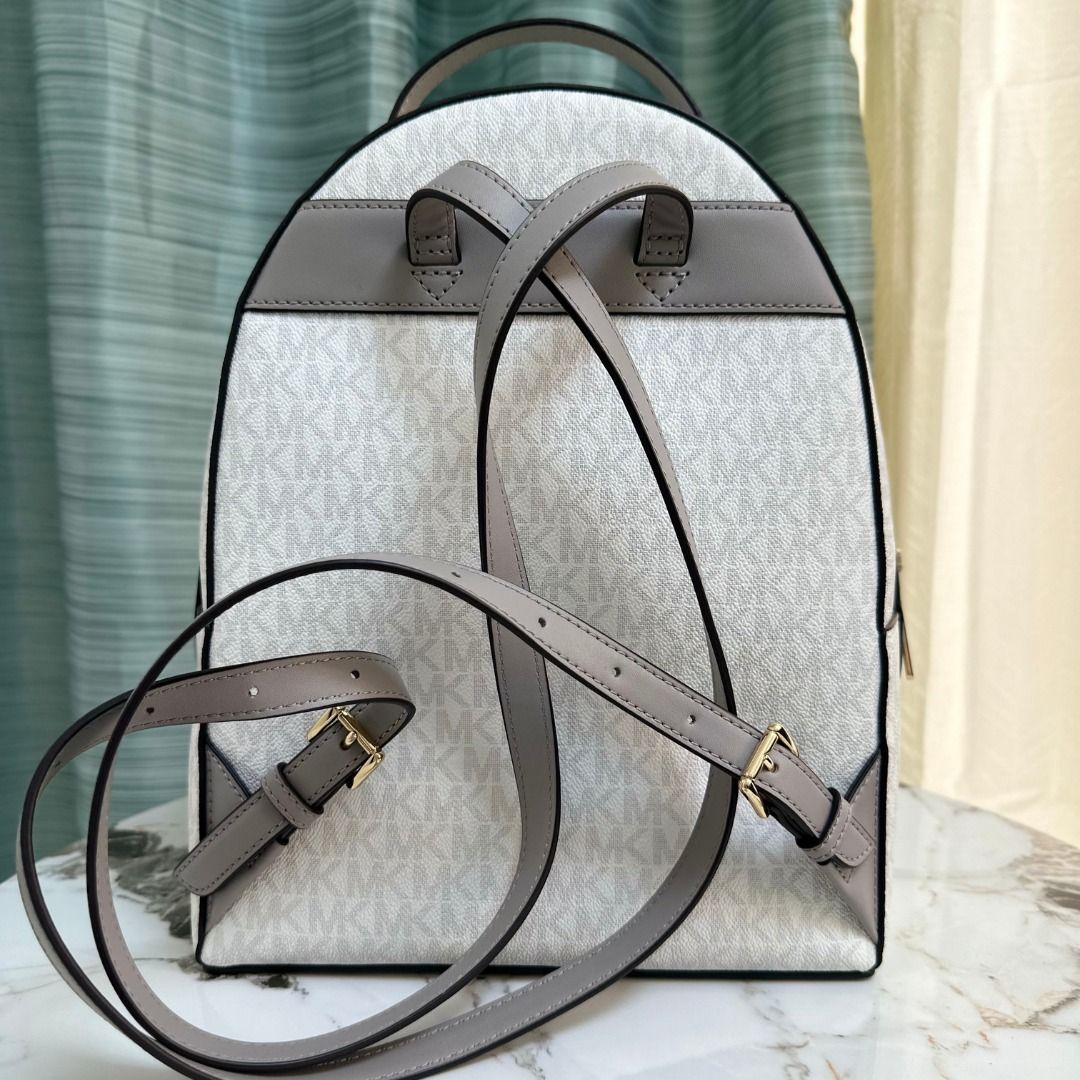 Michael Kors - Gray Sheila Medium Logo Bag (Category: Luxury Bags & Wallets) located in Manila. Submitted by williamest22 (Listing ID 1360089026, Image 3). Description: Price is Negotiable! RFS: Not being used Mode of Payment: Cash, Check, or Bank Transfer Available for Meet up or Delivery Meet up Locations: Evia Mall, Daang Hari Road Festival Mall, Alabang Alabang Town Center, Alabang Molito, Alabang Alabang West Parade, Daang Hari Road Delivery