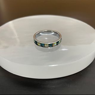 (Category: ) located in . Submitted by lunajewels (Listing ID 1360189795, Image 1). Description: .