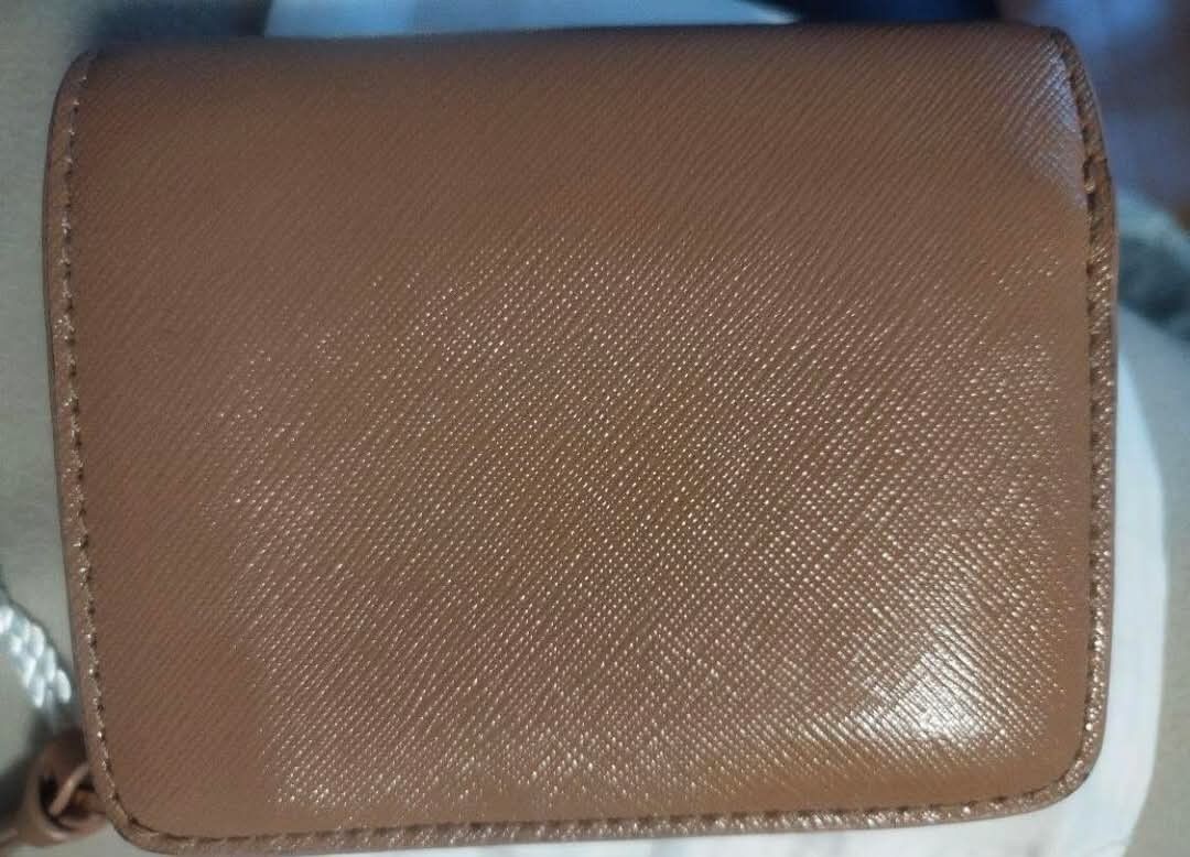 Original MJ (Category: Luxury Bags & Wallets) located in Bulacan. Submitted by vintage_purge (Listing ID 1360066471, Image 2). Description: mj 2900php no noticeable flaws lets make reading a habit please ask us before proceeding into transactions we cater to those who understands preloved items first to pay gets the item settle for original at a very affordable price all are decluttered items of people living in japan AUTHENTIC ITEMS MONEY BACK G
