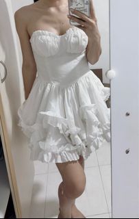 (Category: ) located in . Submitted by Mina94 (Listing ID 1360101855, Image 1). Description: .