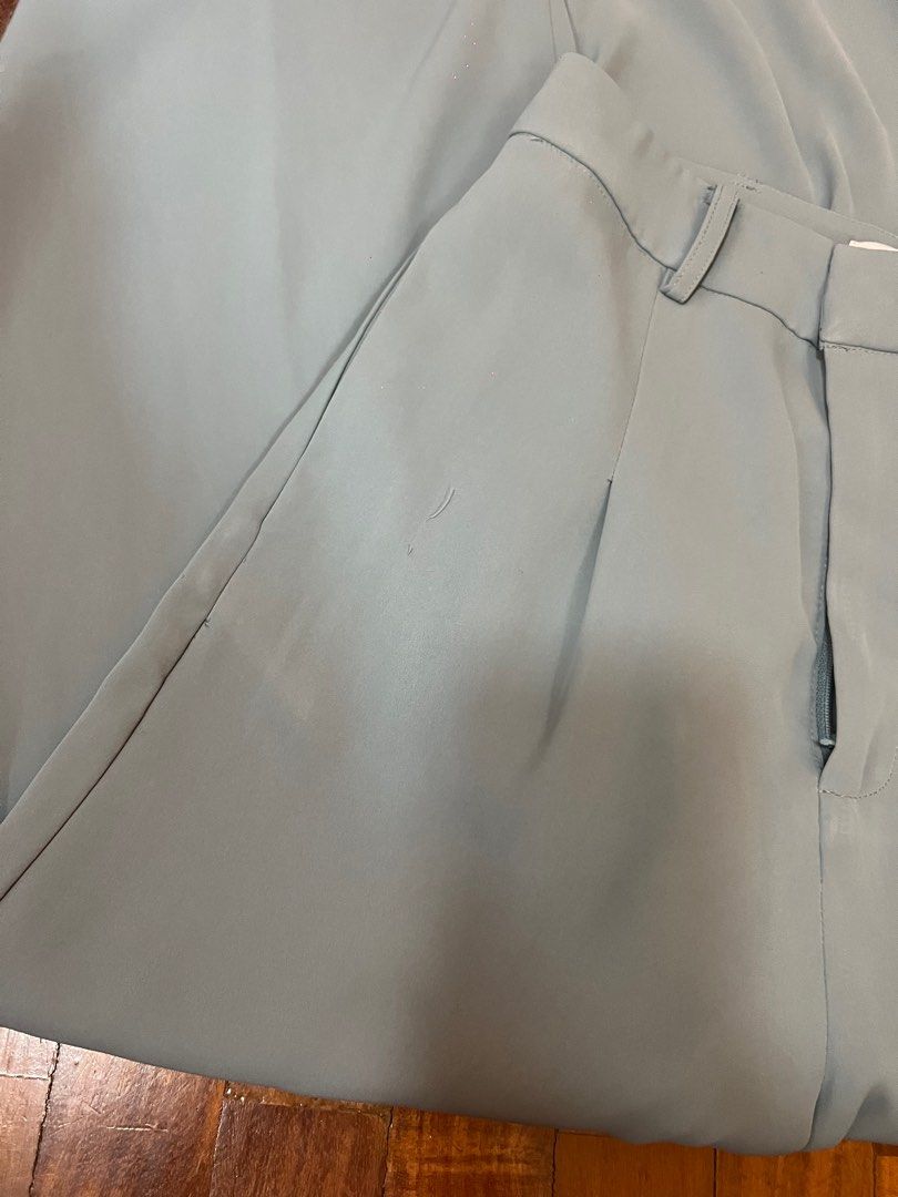 Pomela light blue bottoms (Category: Other Bottoms) located in Manila. Submitted by declutterwmexx (Listing ID 1360052067, Image 3). Description: Fits 26” waistline. With loose thread..