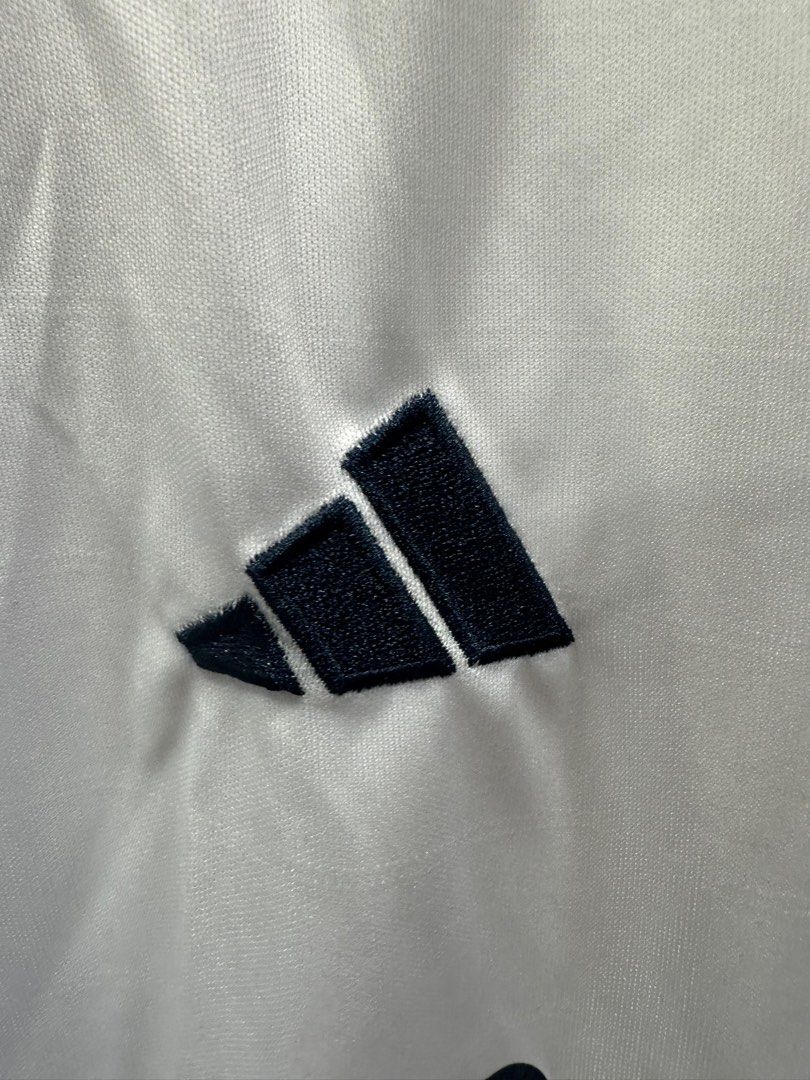 Real Madrid home Jersey (Category: Activewear) located in Singapore. Submitted by samson8930 (Listing ID 1360089141, Image 3). Description: Real Madrid home jersey Size: XL Brand new with tag PTP: 56cm Length: 77cm What you see is what you get No refund or exchange Self collect at 561591 or add $3 for mail. .