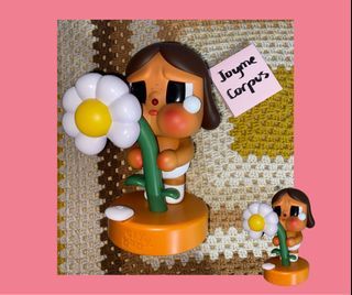 SAD CLUB FLOWER LAMP
