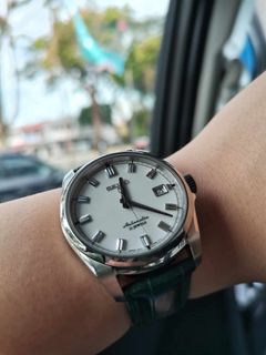 (Category: ) located in . Submitted by Watchcollector (Listing ID 1360079179, Image 1). Description: .