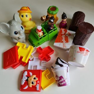 Take All Hard Toys Jollibee Meal Toy Mouse Snake Coinbank Tree Trunk