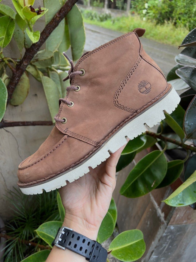 Timberland Moc Toe (Category: Boots) located in Bacolod City. Submitted by novymae23 (Listing ID 1360163420, Image 2). Description: timberland westmore moc toe Size 9-9.5 27-27.5cm Verygood condition.