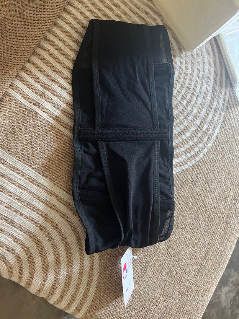 Tough Momma Maternity Belt (Category: Maternity wear) located in Taguig. Submitted by aimeeb14 (Listing ID 1360182258, Image 2). Description: Brand New with tag and resealable pouch RS: declutering.