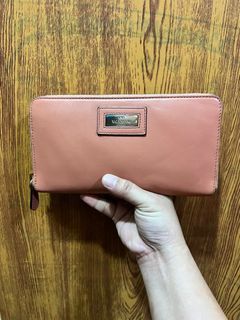 Valentino Garavani waller