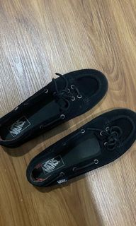 (Category: ) located in . Submitted by preloveddbysarr (Listing ID 1360110793, Image 1). Description: .